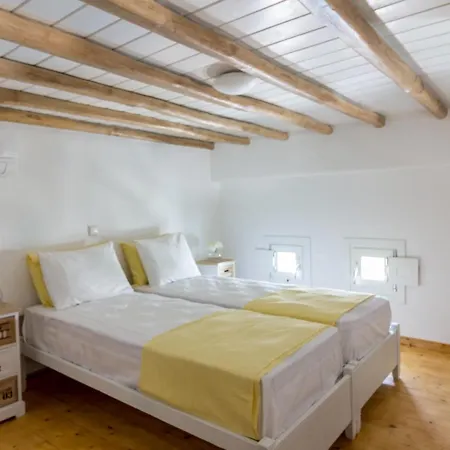 Pineapple House Mykonos Ornos (Mykonos)