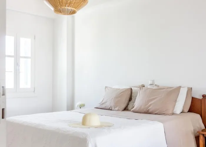 Pineapple House Mykonos *